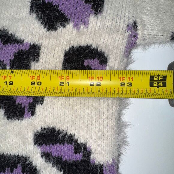 Moon River Lilac Leopard Funnel Neck Sweater | Large | Anthropologie - Picture 10 of 11